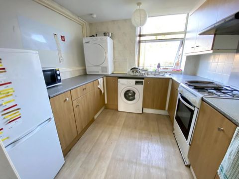 Third Avenue, Bristol BS7