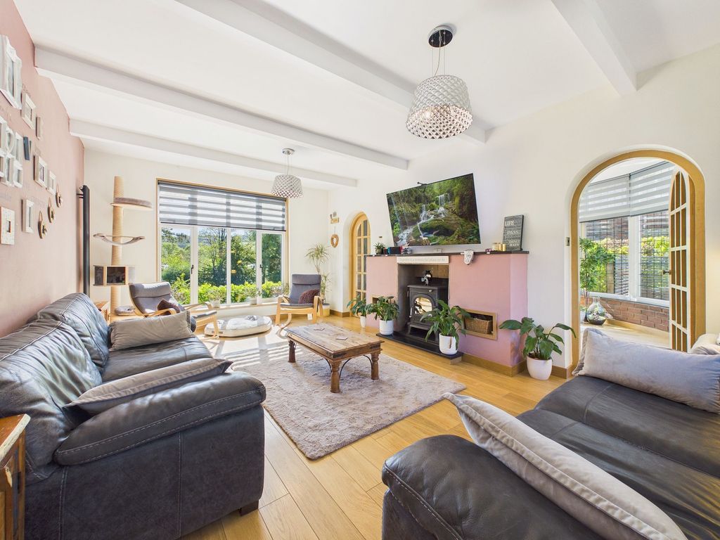 Additional image 2 of 4 bed detached house for saleAxwell Park Road, Blaydon-On-Tyne NE21