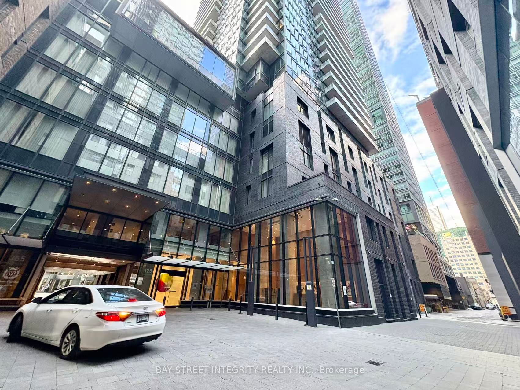 3210-125 Blue Jays Way, Toronto, ON, M5V 0N5