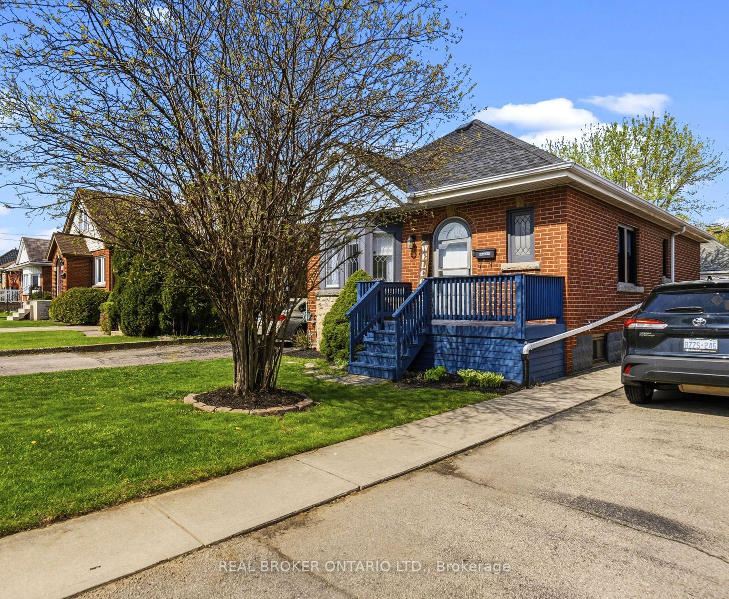 Additional image 2 of 8 Barons Avenue S, Hamilton, ON, L8K 2X9