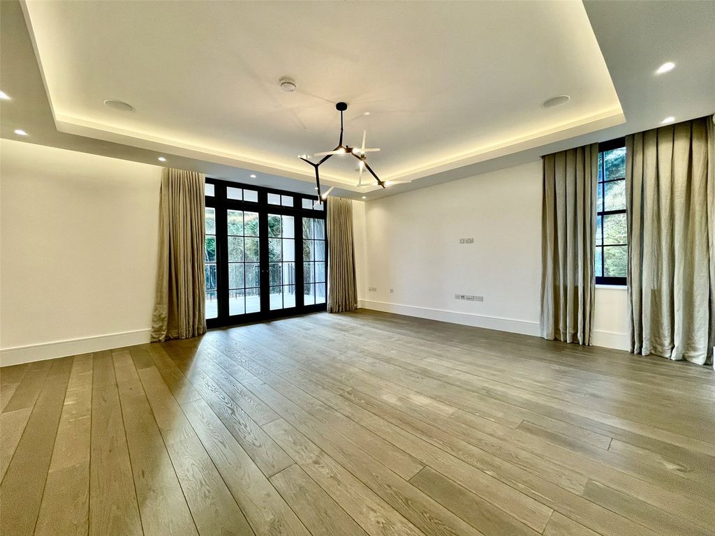 Additional image 6 of 2 bed flat to rentBeech Hill, Barnet EN4