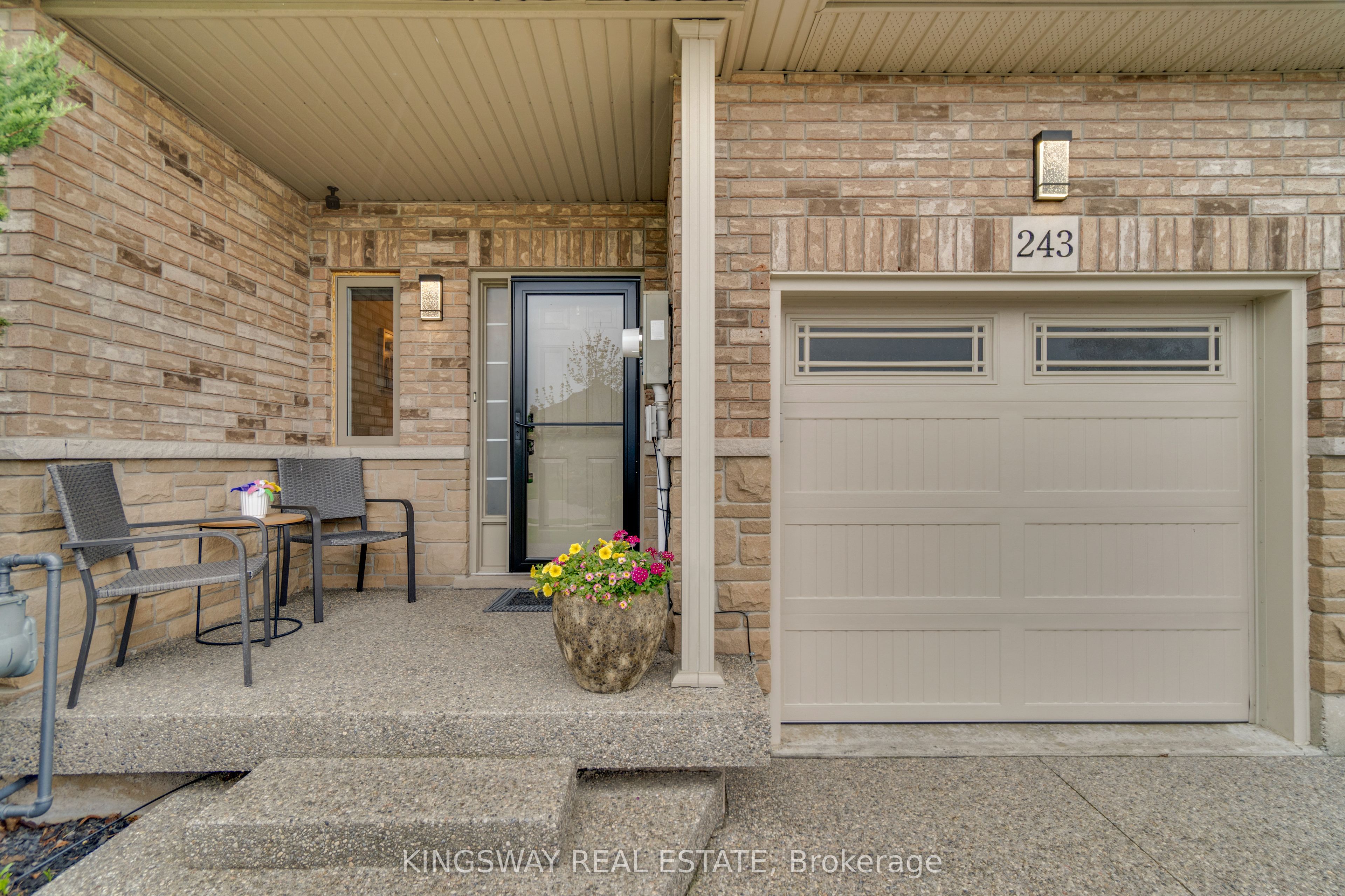 Additional image 3 of 243 Southbrook Drive, Hamilton, ON, L0R 1C0