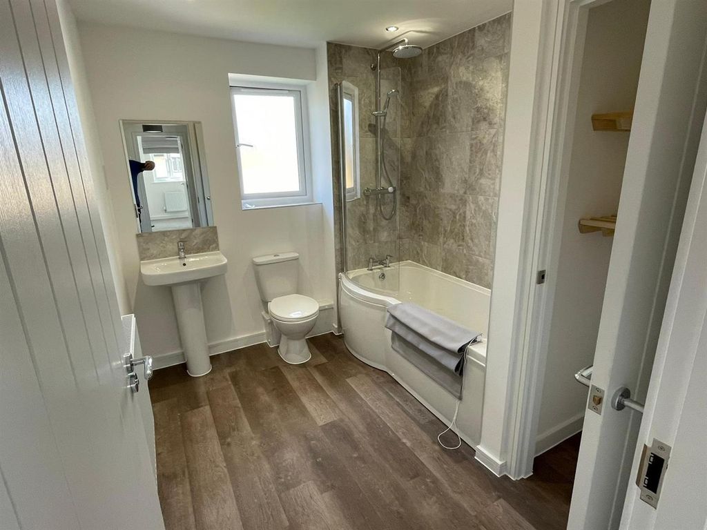 Additional image 7 of 3 bed semi-detached house to rentSanton Court, Newport NP19