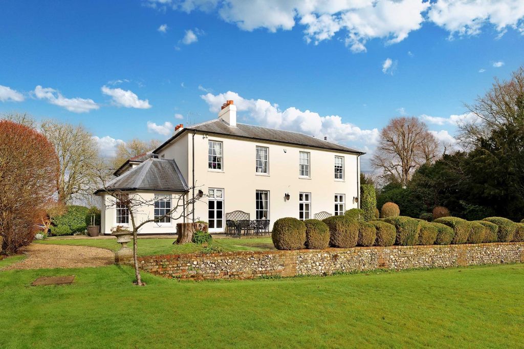 Additional image 19 of 6 bed detached house to rentChurch Road, Penn, High Wycombe HP10