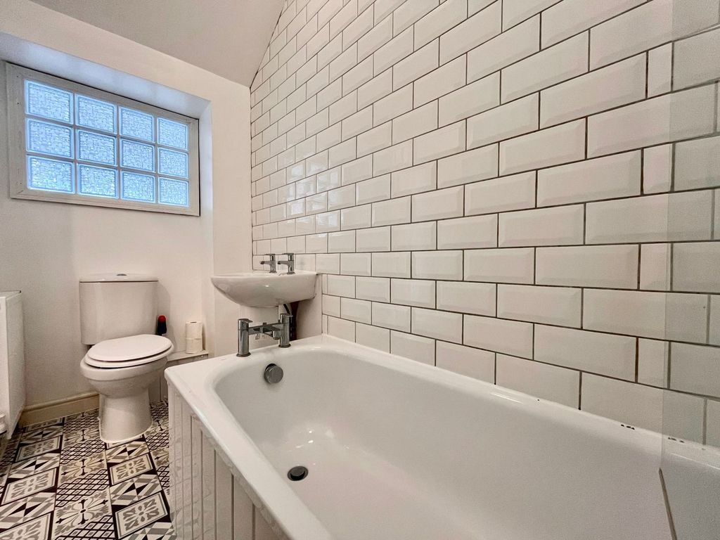 Additional image 24 of 3 bed terraced house to rentColne Street, Newport NP19