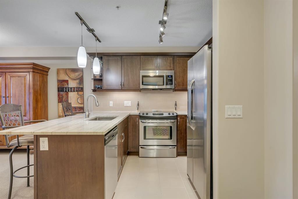 Additional image 3 of 3213-310 Mckenzie Towne Gate SE, Calgary, AB, T2Z1J4