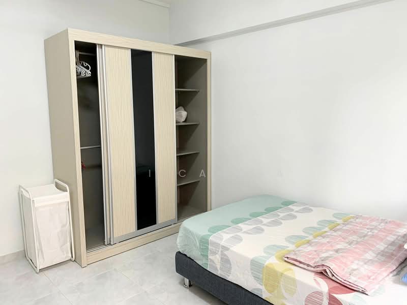 854 Tampines Street 82