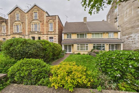 Apsley Road, Clifton, Bristol BS8