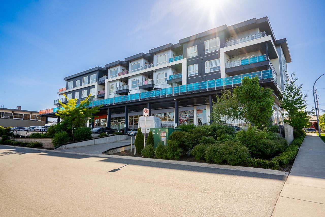 Additional image 3 of 401-8496 120 Street, Surrey, BC, V3W 3N5