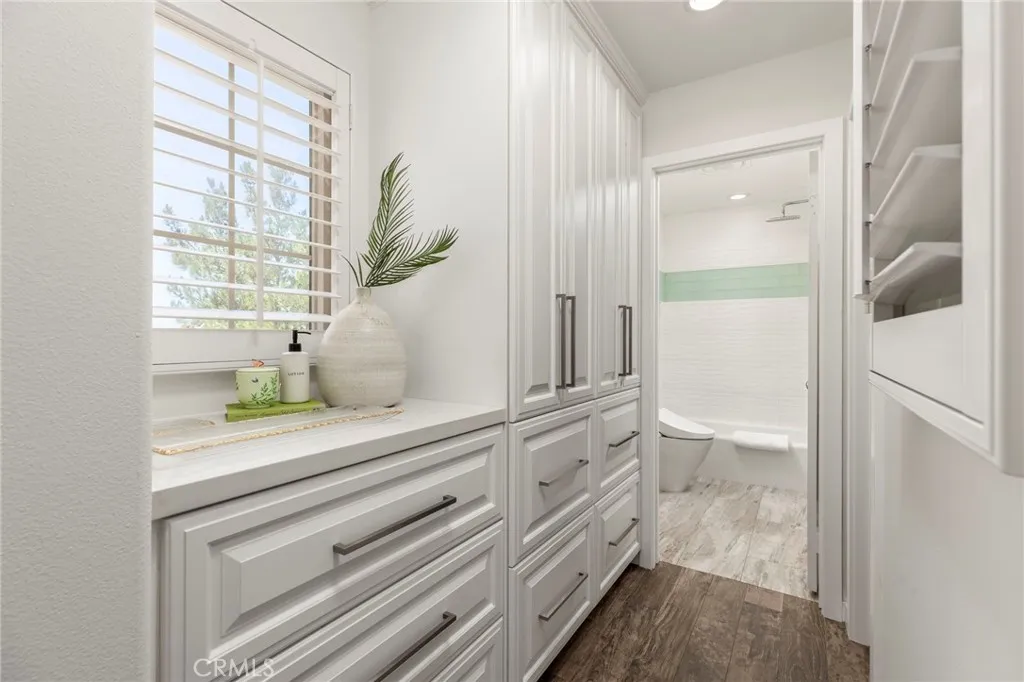 Additional image 61 of 52 Scarlet Bloom, Irvine, CA 92618