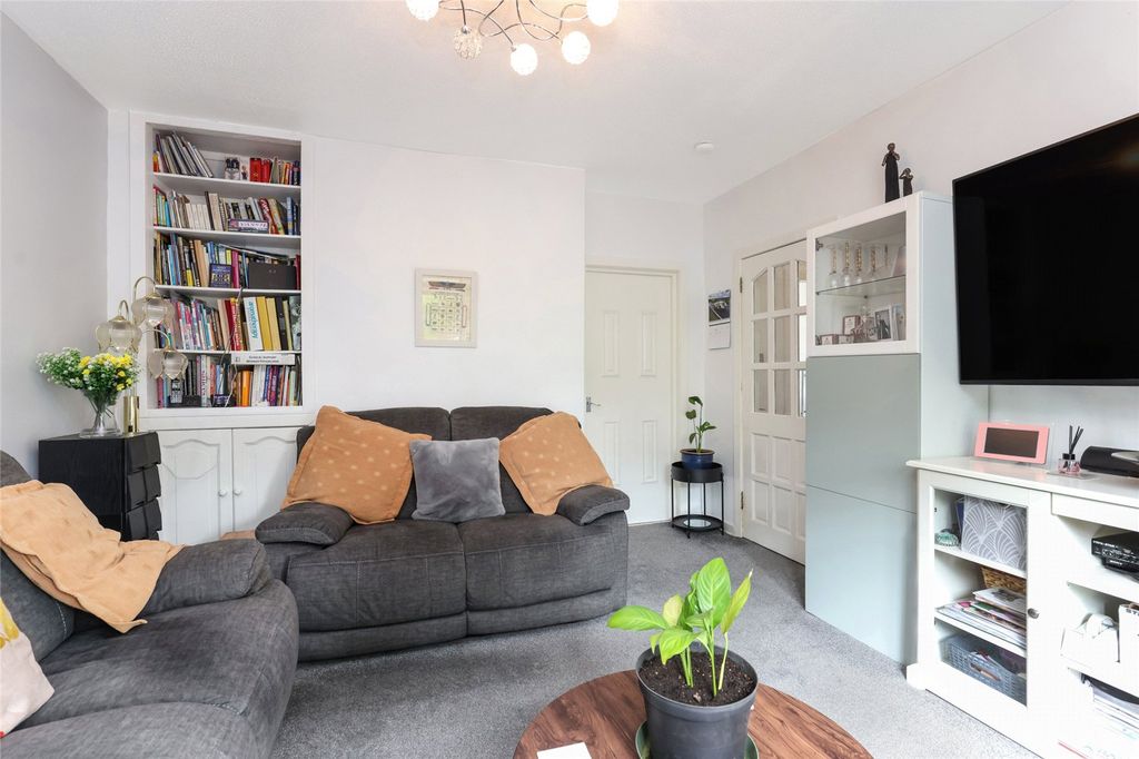 Additional image 6 of 3 bed flat for saleSchool Street, Coatbridge, North Lanarkshire ML5
