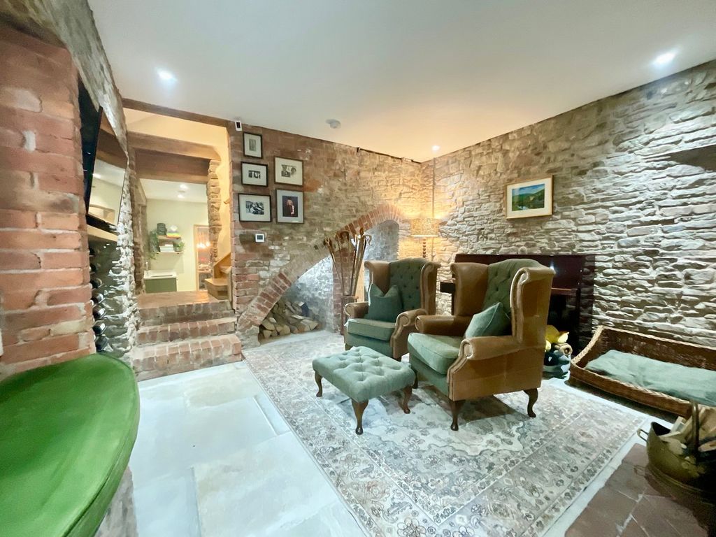 Additional image 10 of 4 bed detached house for salePorthycarne Street, Usk NP15
