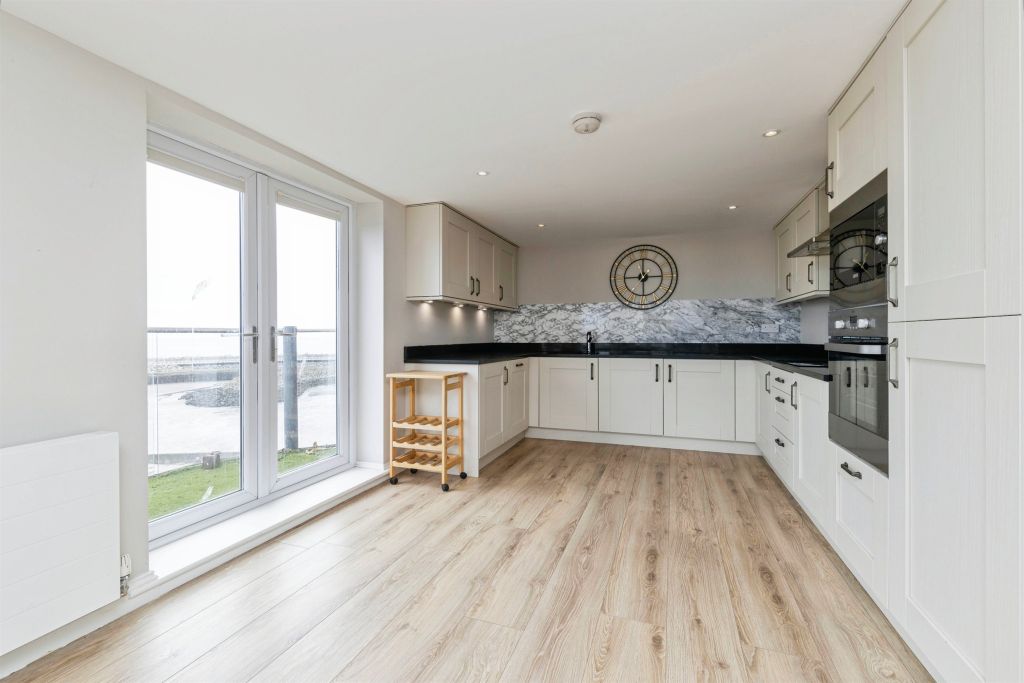 Additional image 4 of 4 bed penthouse for saleFleet Avenue, Hartlepool TS24