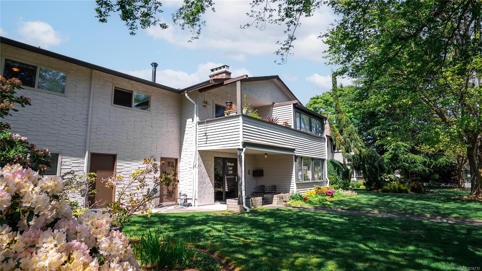 Additional image 3 of 403-3170 Irma Street, Victoria, BC, V9A 1S8