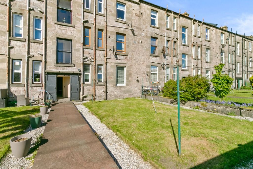 Additional image 19 of 2 bed flat to rentGlasgow Road, Dumbarton, West Dunbartonshire G82