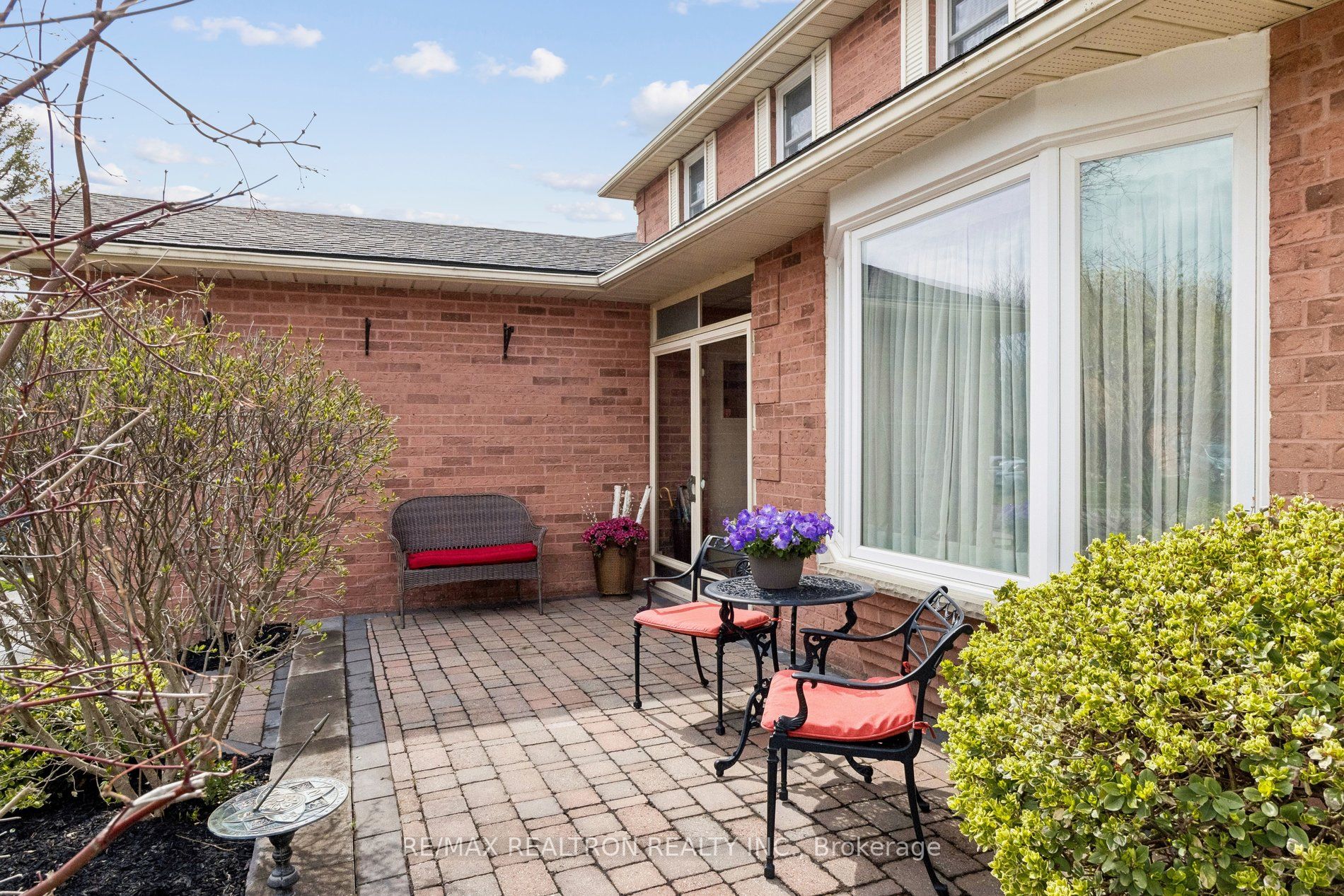 Additional image 4 of 693 Leslie Valley Drive, Newmarket, ON, L3Y 7J6