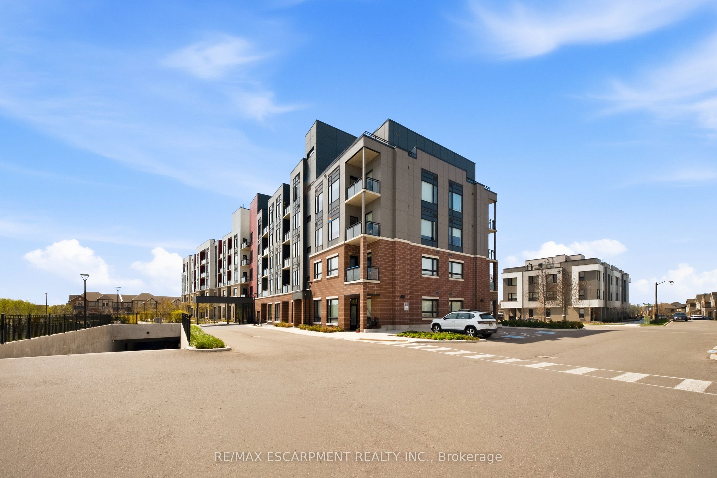 Additional image 4 of 407-3265 Carding Mill Trail, Oakville, ON, L6M 0W6