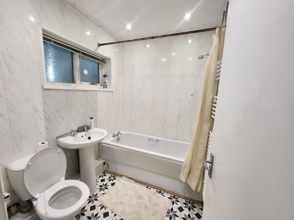 Additional image 3 of 1 bed flat to rentTrevelyan Court, Cardiff CF83
