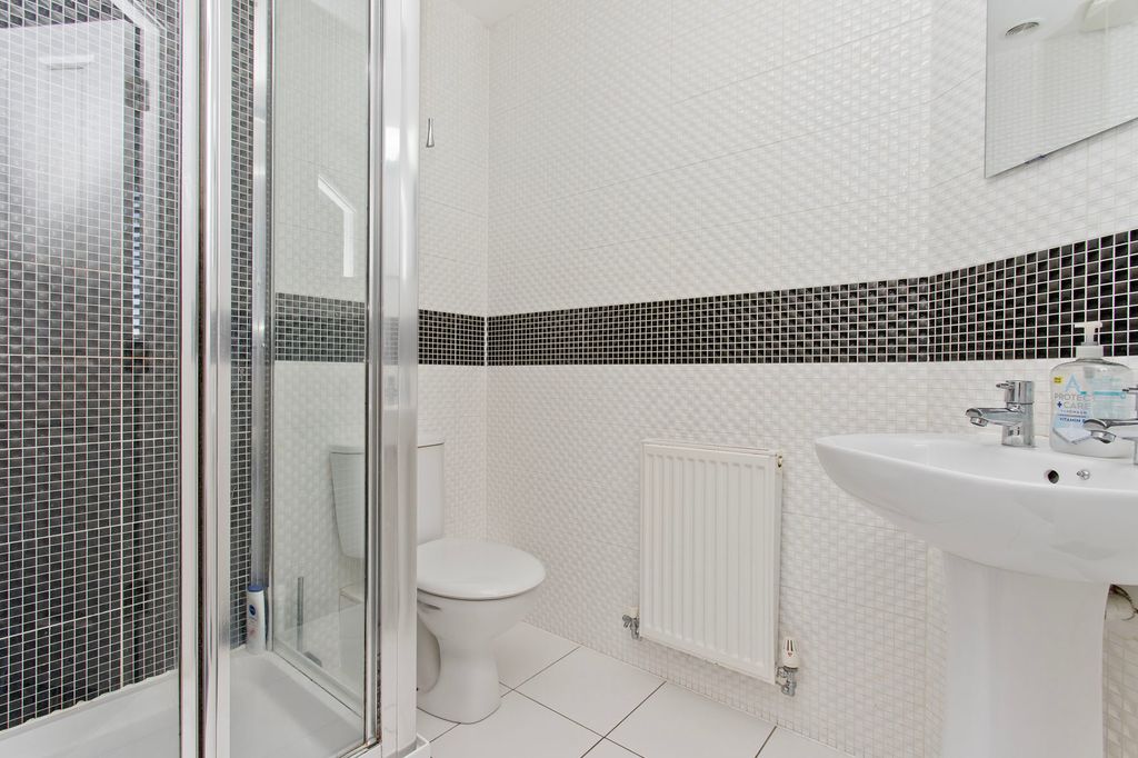 Additional image 8 of 2 bed flat for sale107 Wester Kippielaw Drive, Dalkeith EH22