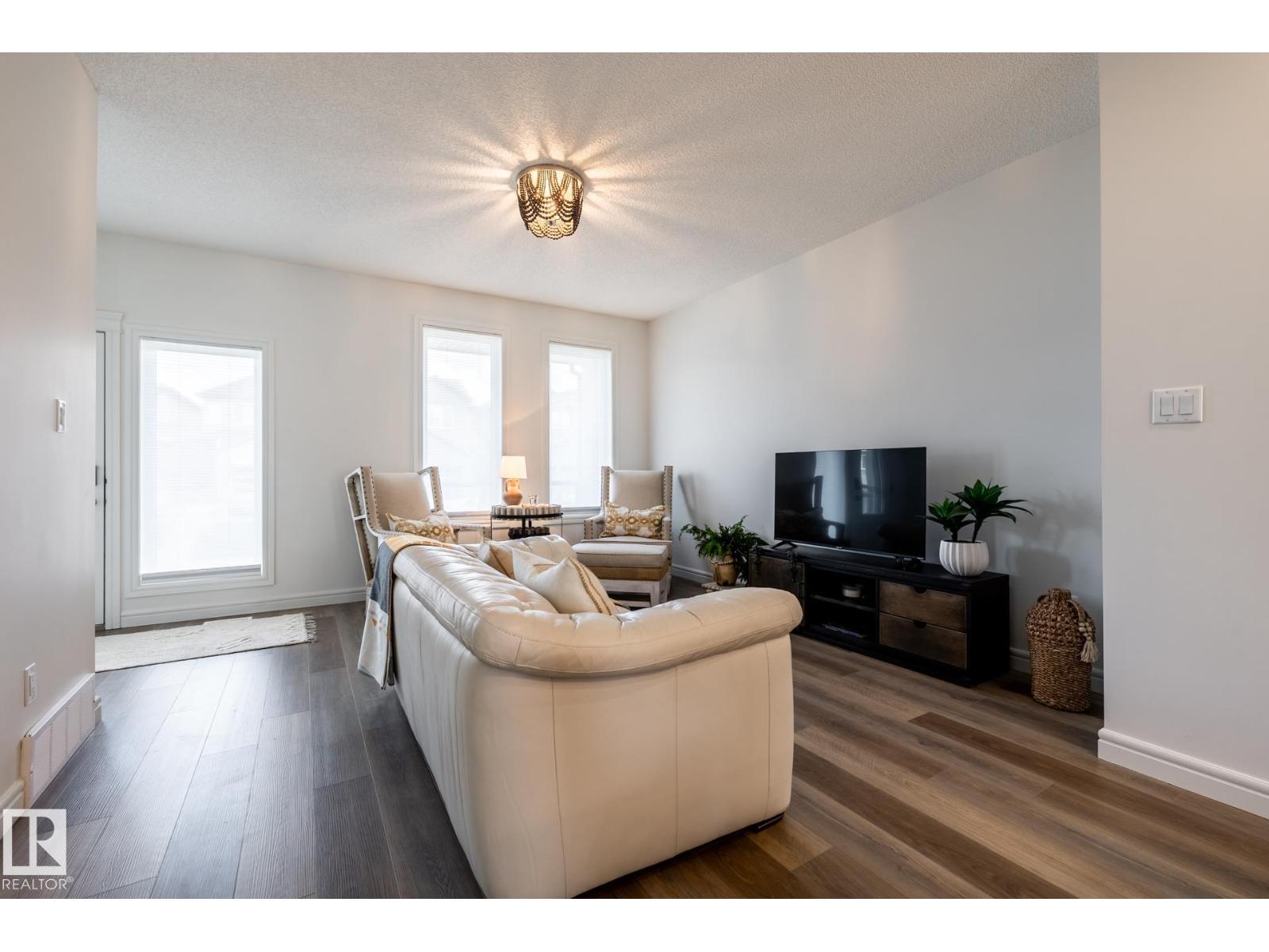 Additional image 6 of 1943 Graydon Hill Green Grove SW, Edmonton, AB, T6W4C3