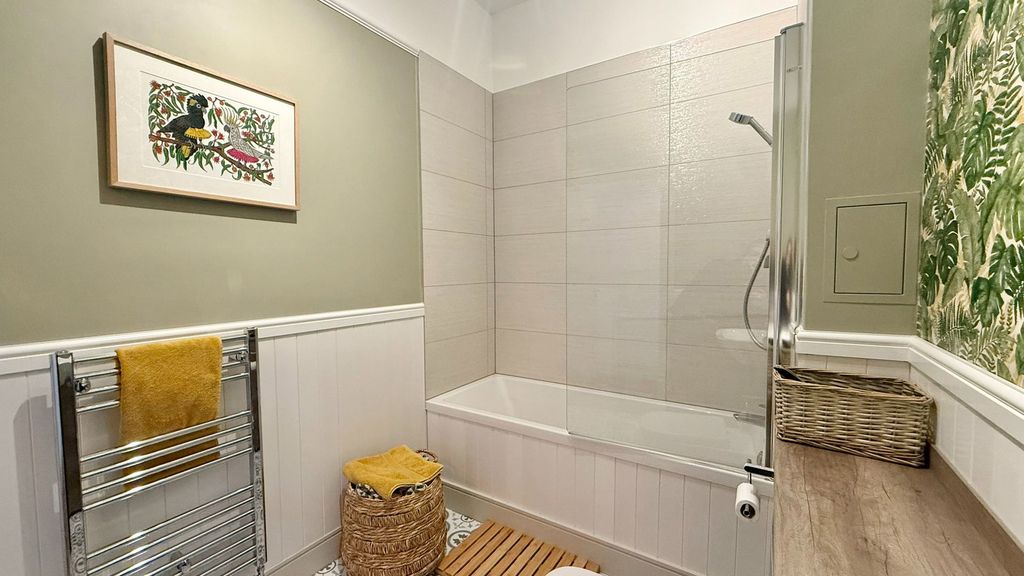 Additional image 20 of 3 bed flat for sale16 Great Glen Place, Inverness IV3