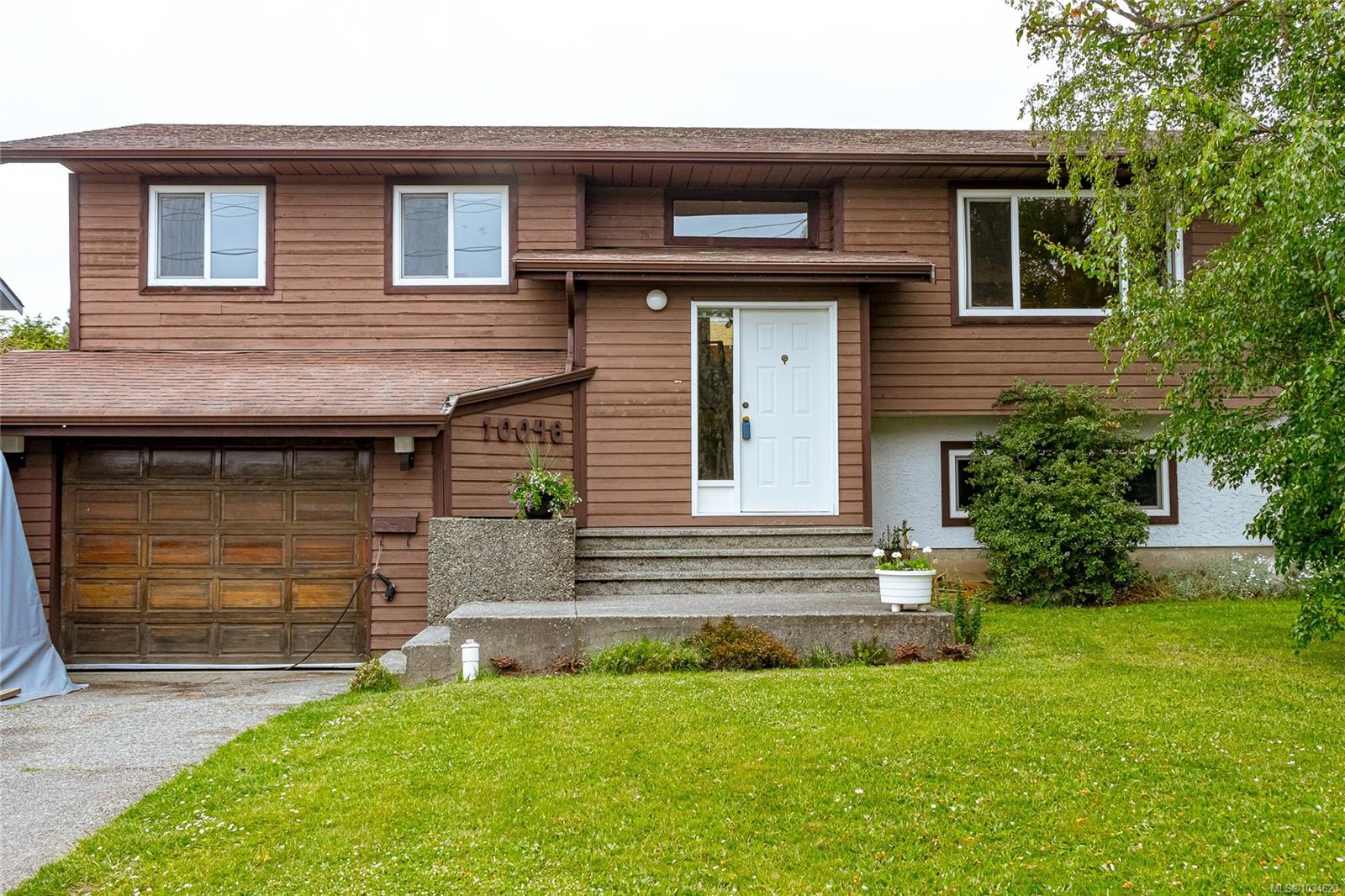 10046 Judson Place, Sidney, BC, V8L 3M3