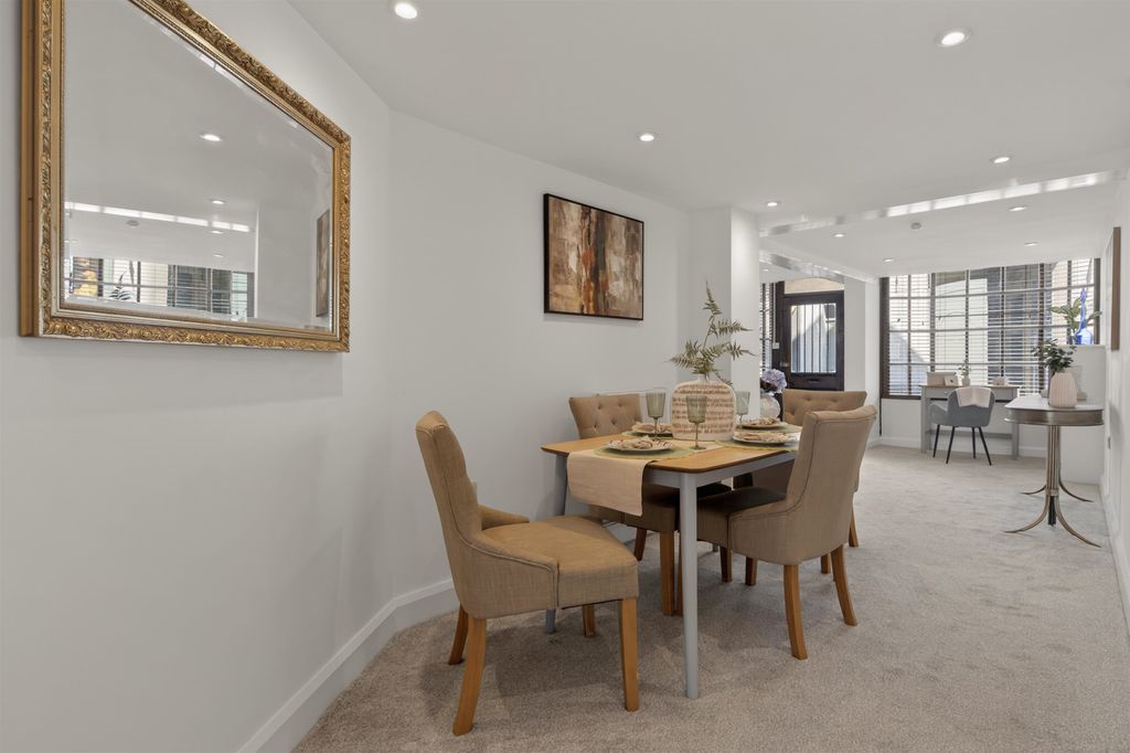 Additional image 5 of 3 bed flat for saleHigh Street, Ross-On-Wye, Herefordshire HR9