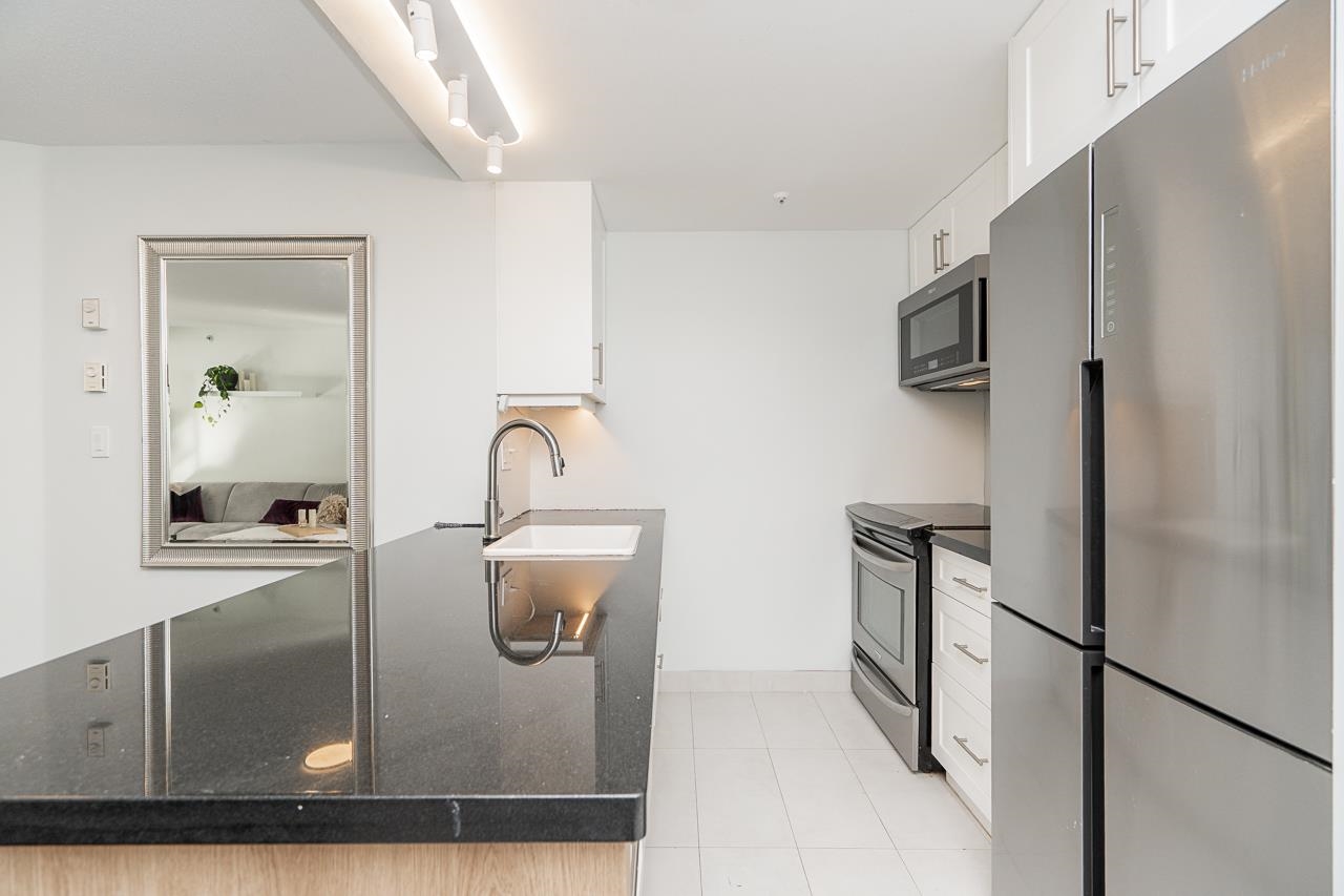 Additional image 4 of 403-811 Helmcken Street, Vancouver, BC, V6Z 1B1