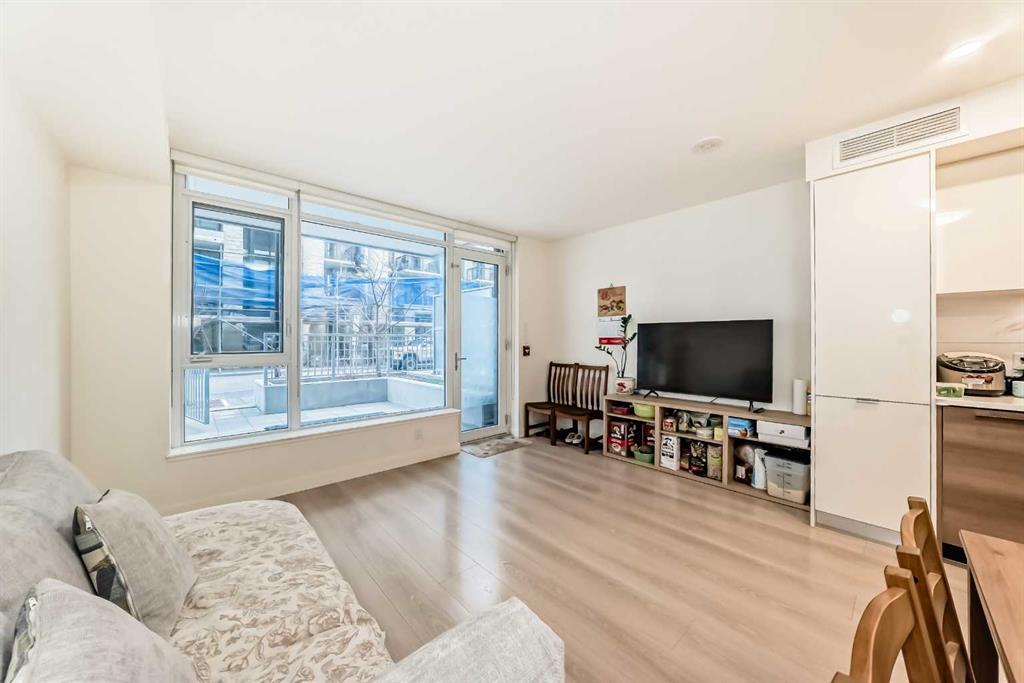 Additional image 6 of 104-108 Waterfront Court SW, Calgary, AB, T2P 1K7