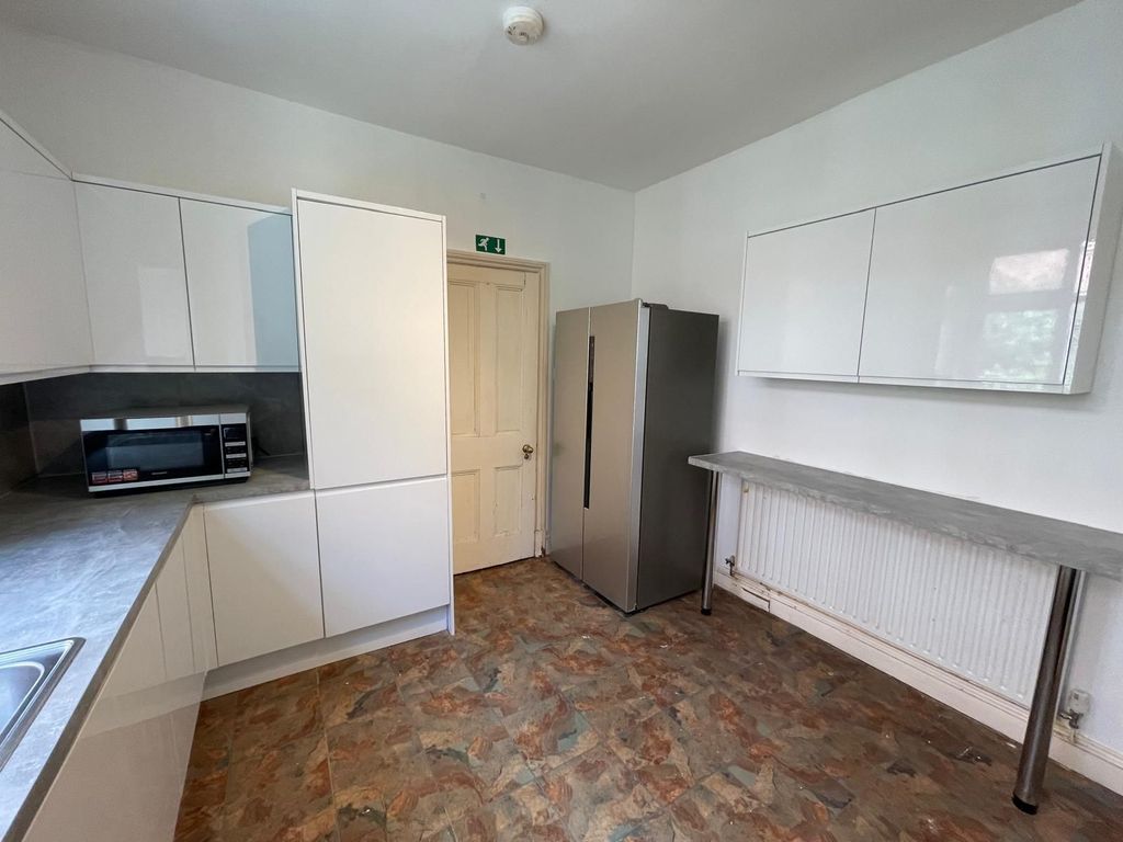 Additional image 6 of 6 bed terraced house to rentAshleigh Road, Leicester LE3