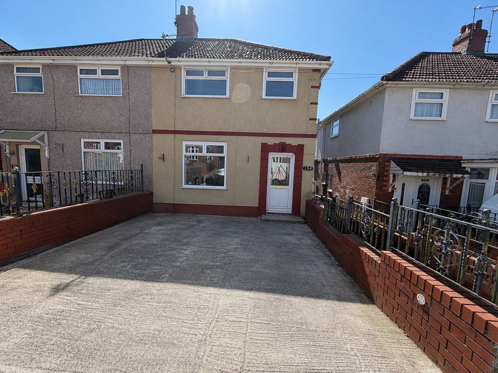 3 bed property to rentGarden Suburbs, Trimsaran, Kidwelly SA17