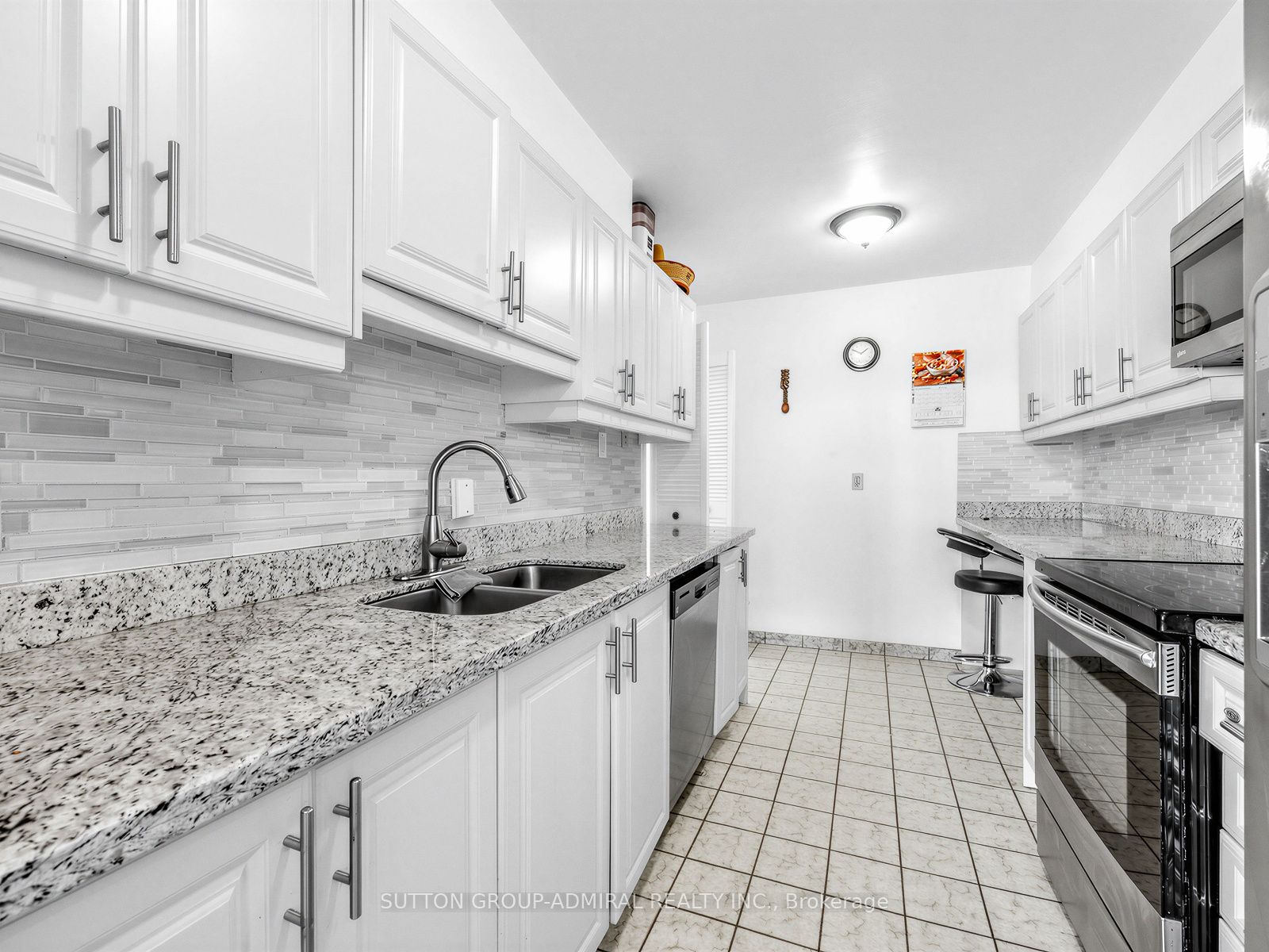 Additional image 5 of 505-130 Neptune Drive, Toronto, ON, M6A 1X5