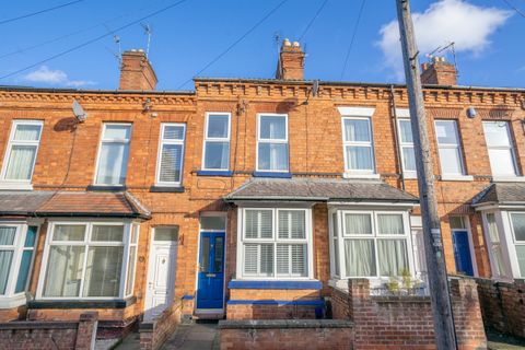 St Leonards Road, Clarendon Park, Leicester LE2