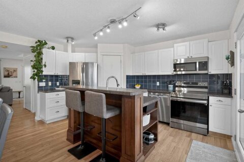 Additional image 8 of 54 Tuscany Valley Rise NW, Calgary, AB, T3L 2J1