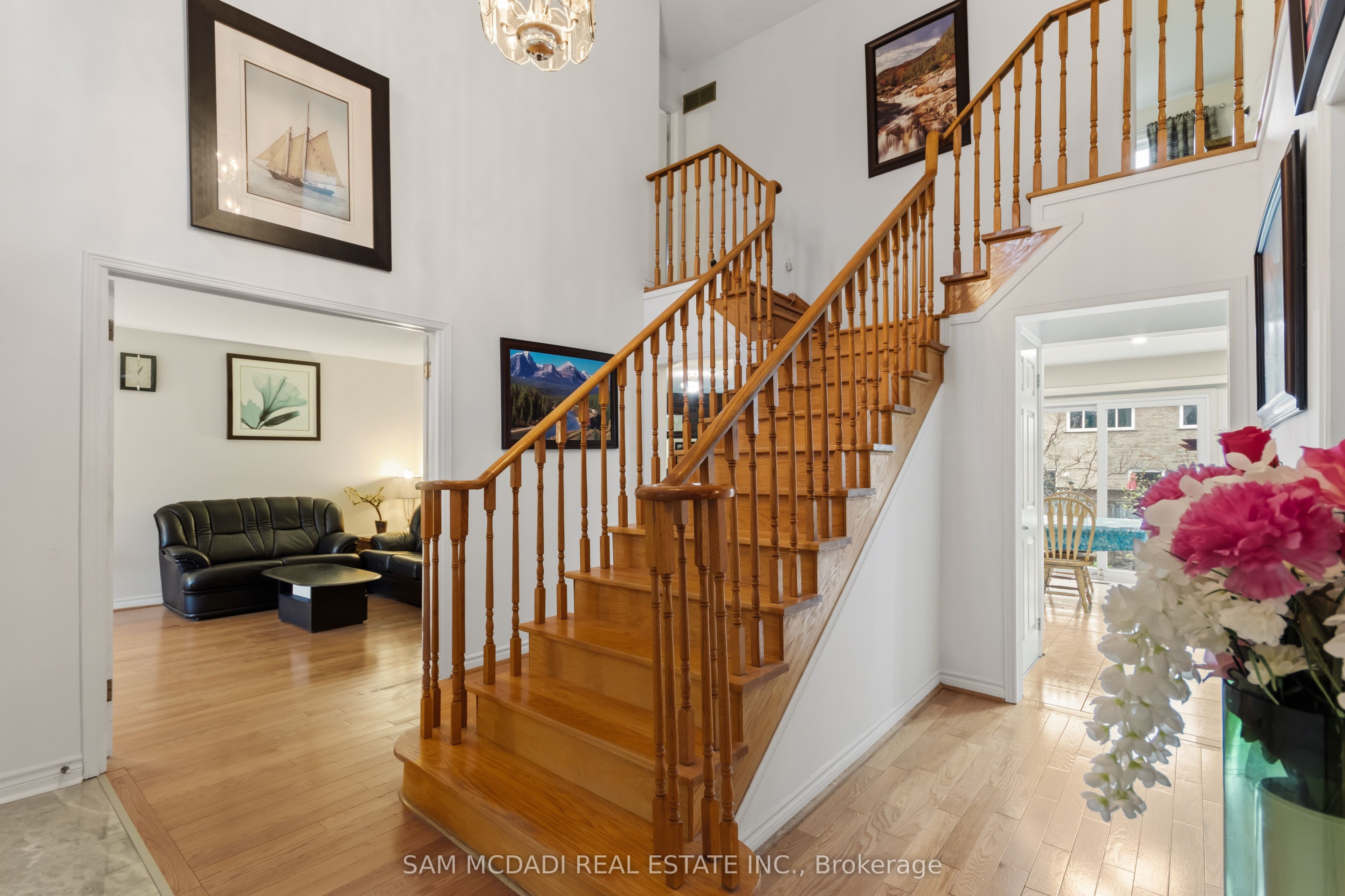 8 Brooklyn Crescent, Markham, ON, L3P 7C1 photo 3