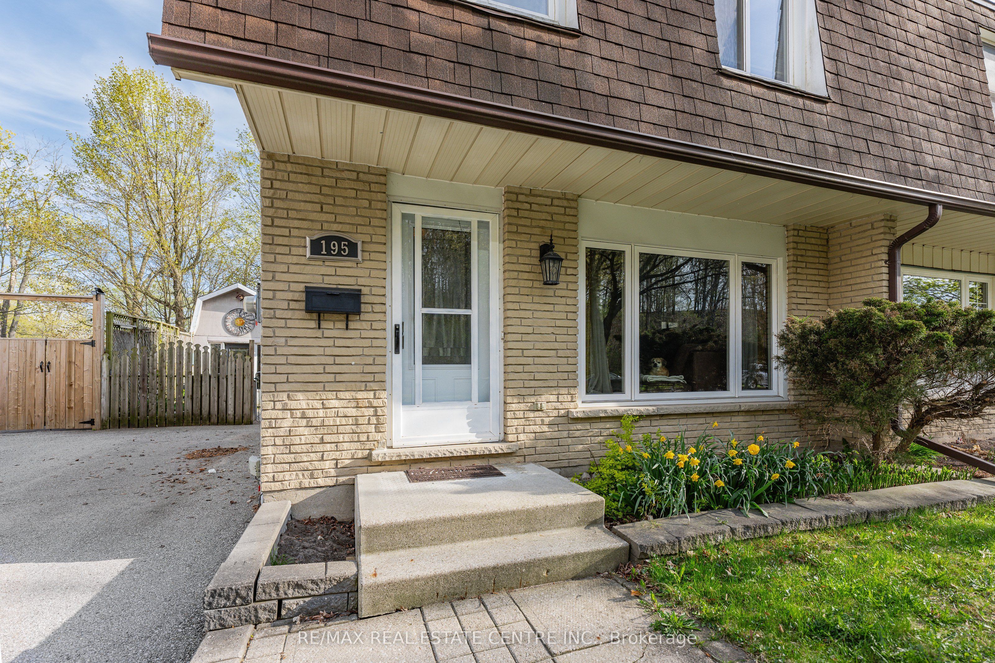 Additional image 4 of 195 Old Carriage Drive, Kitchener, ON, N2P 1H5