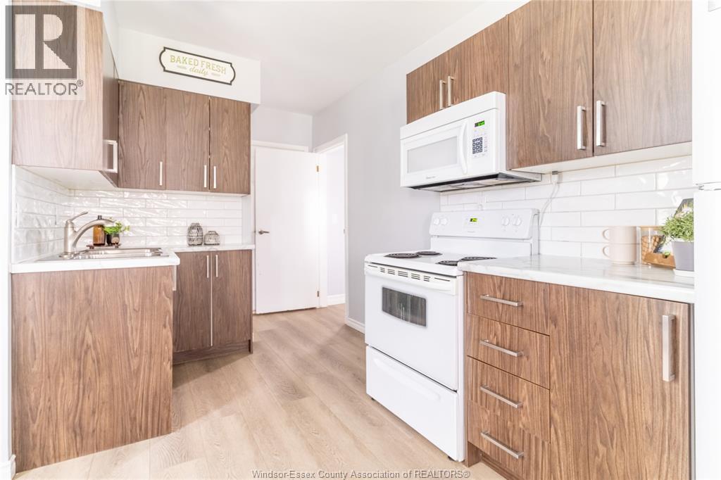 Additional image 6 of 1015 Oak , Windsor, ON, N9A5G5
