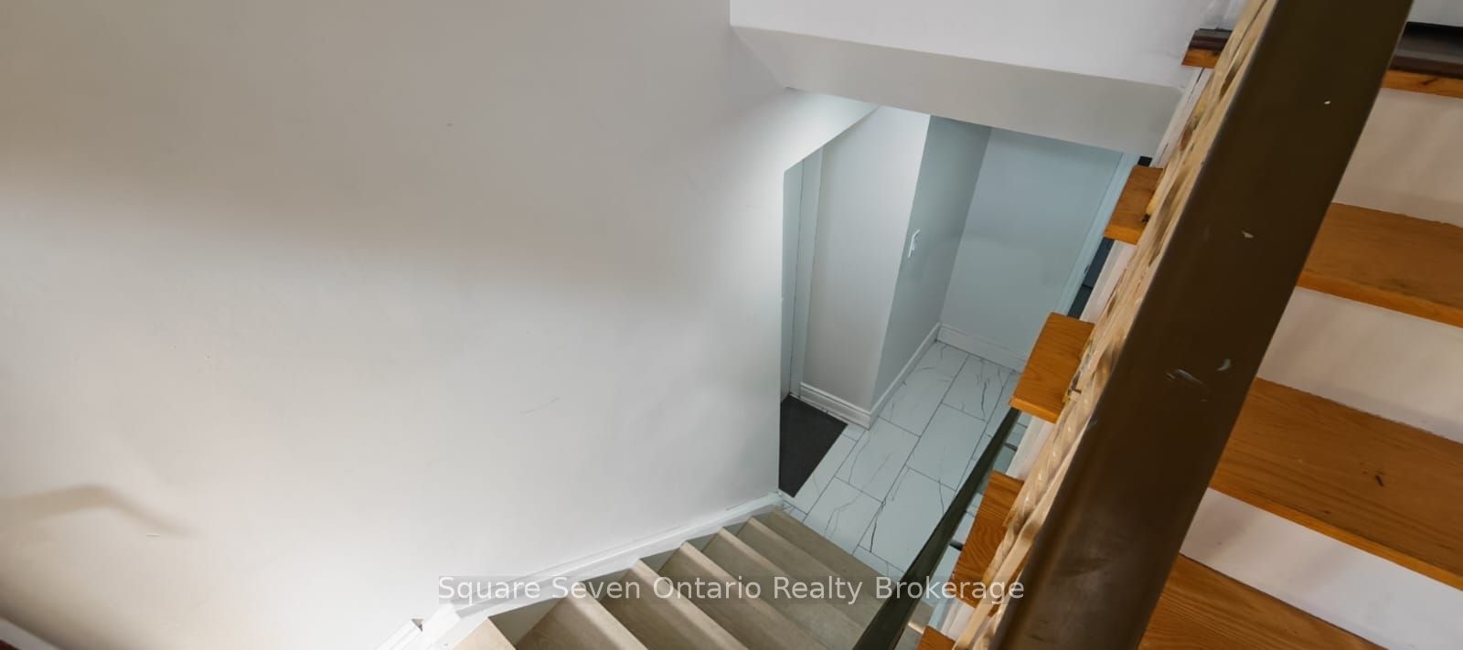 Additional image 3 of Basement-4264 Brandon Gate, Mississauga, ON, L4T 3K4