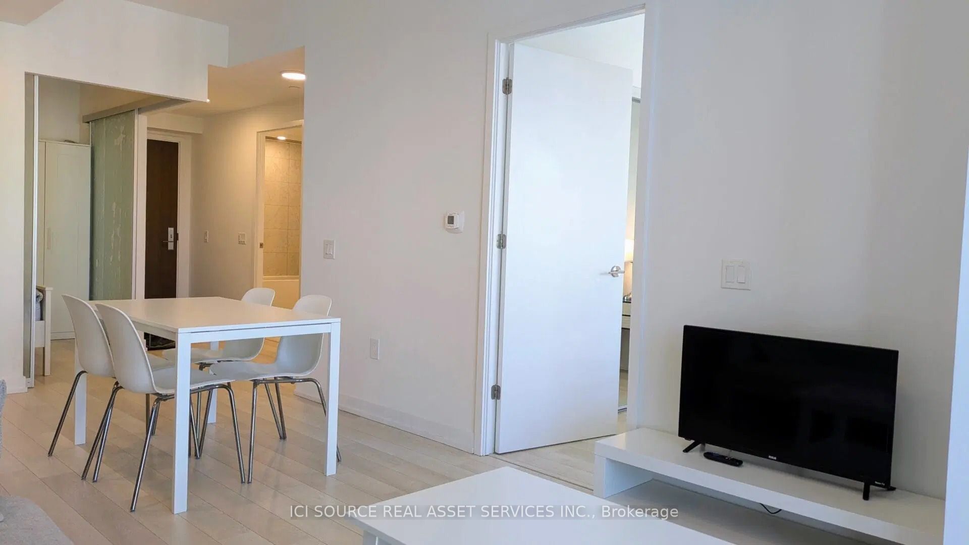 Additional image 6 of 3210-39 Roehampton Avenue, Toronto, ON, M4P 0G1