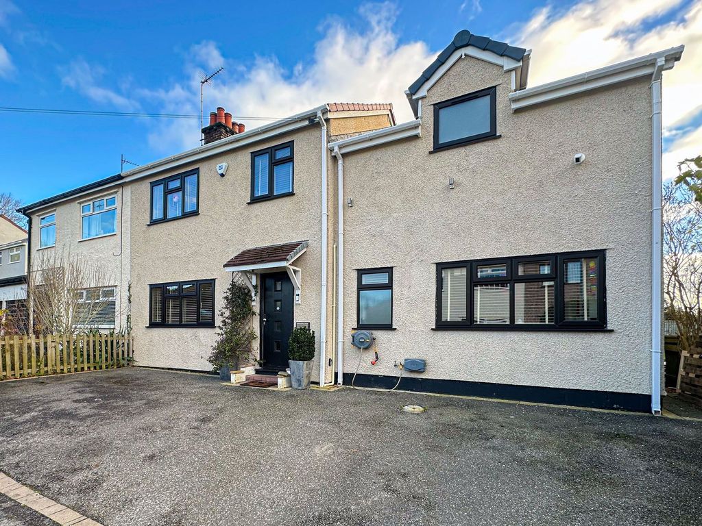 4 bed semi-detached house for saleMostyn Avenue, Heswall CH60