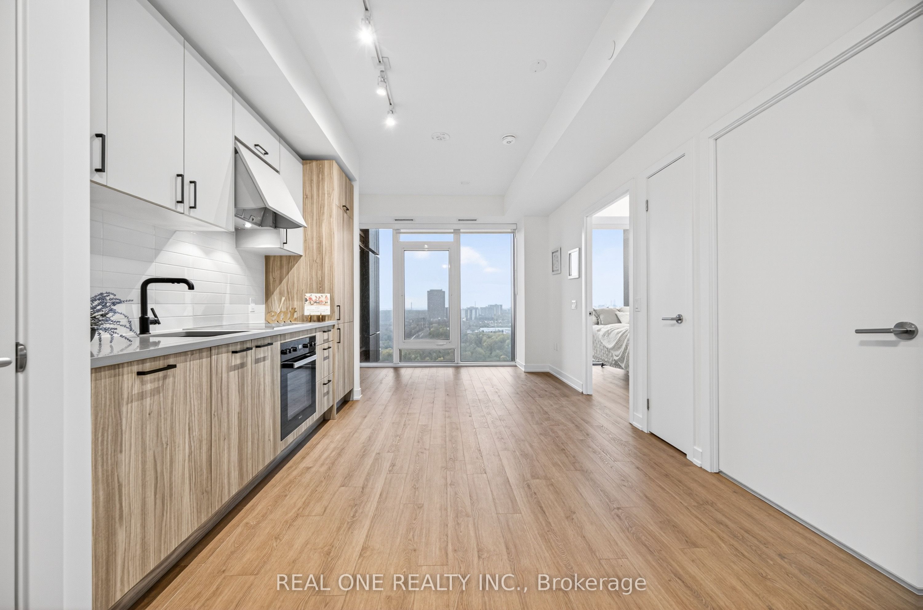 Additional image 5 of 2210-5 Quarrington Lane, Toronto, ON, M3C 0S5