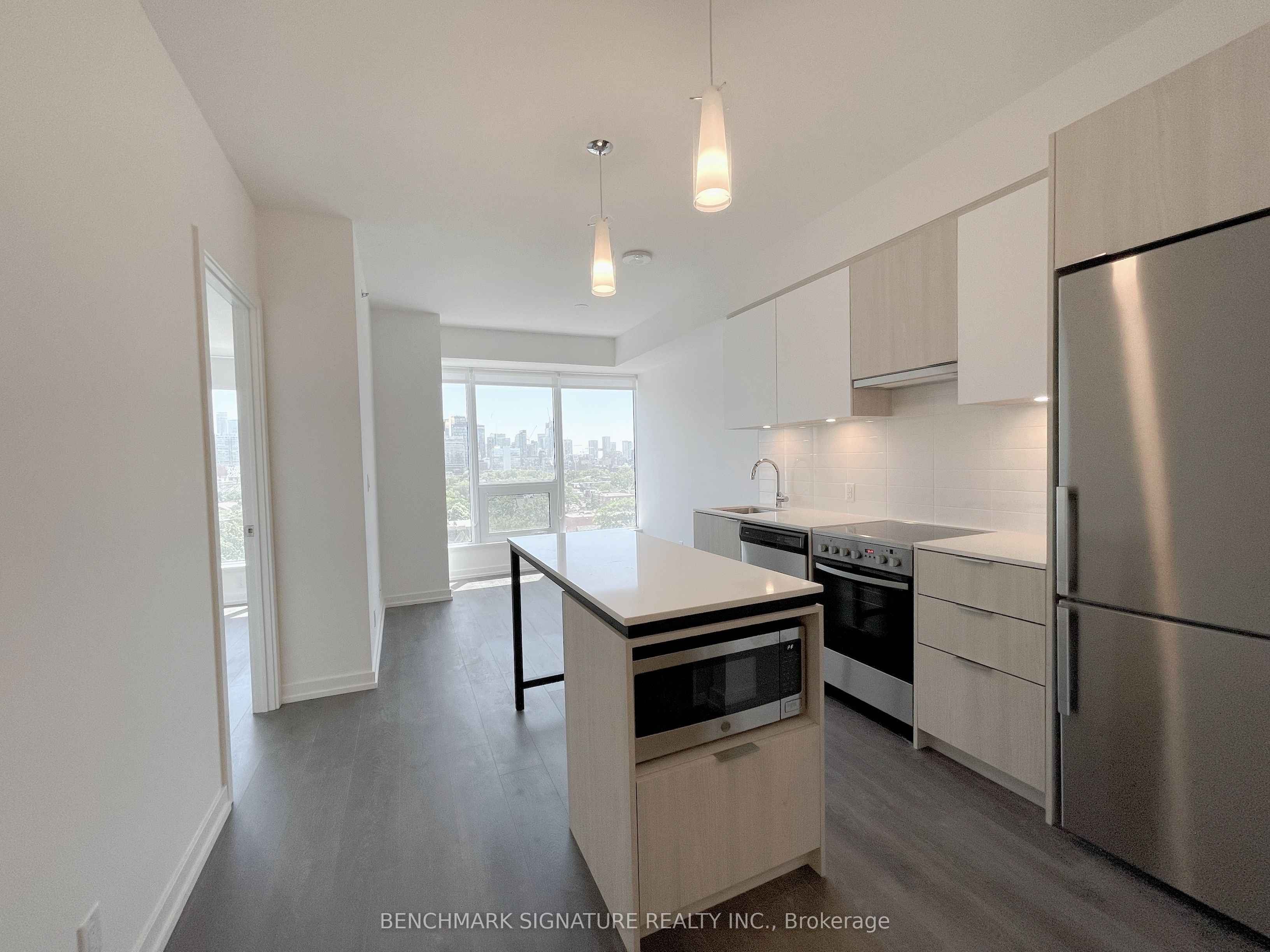 809-203 College Street, Toronto, ON, M5T 0C8