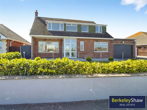 Spinney Crescent, Blundellsands, Liverpool L23