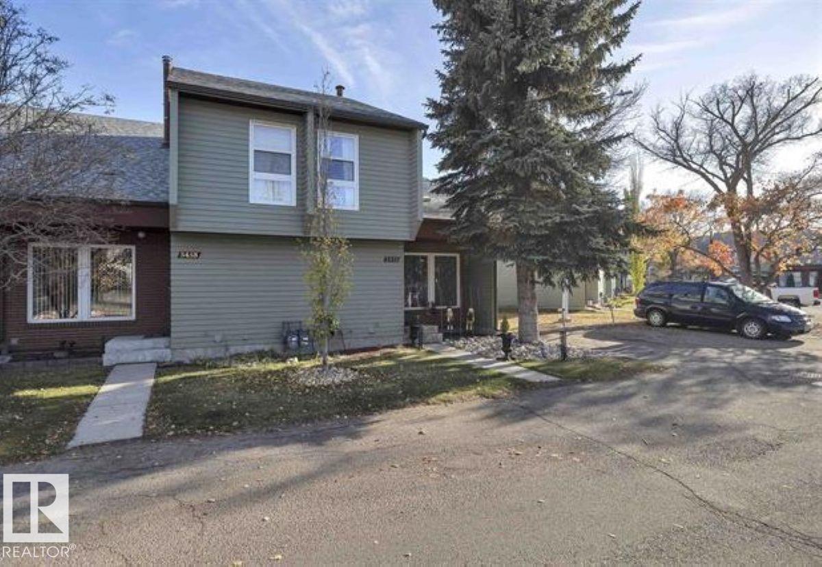 5451 Hill View Crescent NW, Edmonton, AB, T6L1V9