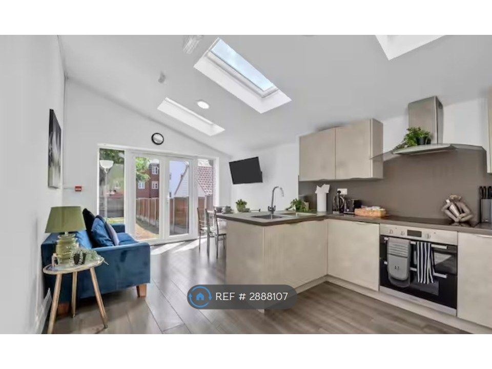 6 bed terraced house to rentOrwell Road, Ipswich IP3