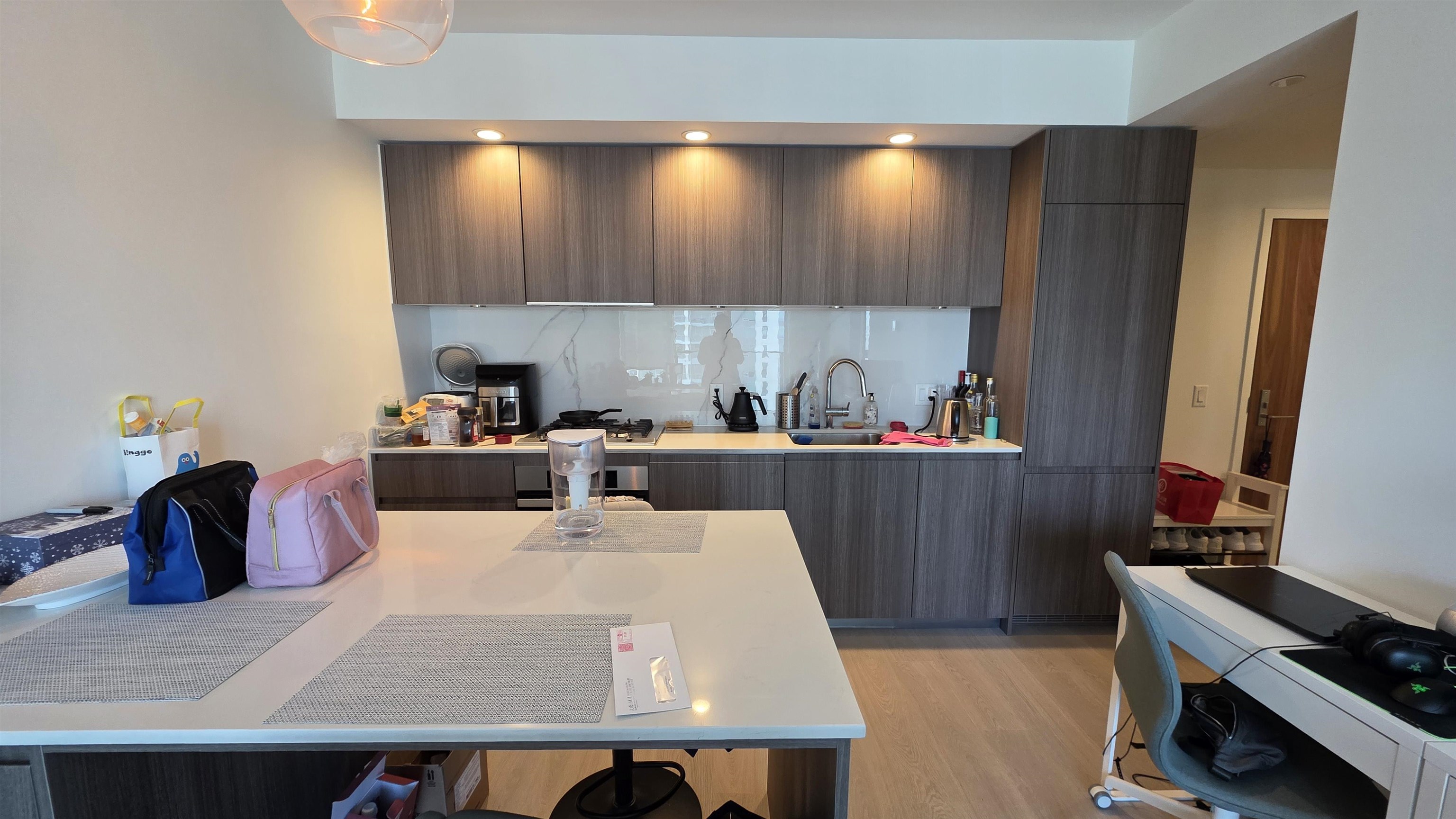 Additional image 3 of 2310-6537 Telford Avenue, Burnaby, BC, V5H 0K9