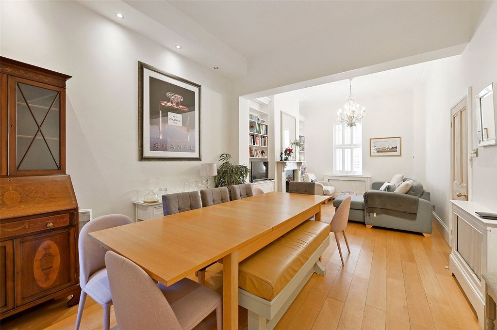 Additional image 5 of 4 bed terraced house to rentPark Street, Windsor, Berkshire SL4