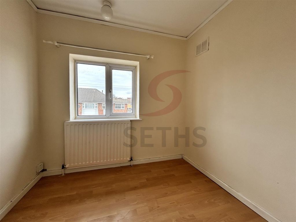 Additional image 15 of 3 bed semi-detached house to rentFerndale Road, Thurmaston, Leicester LE4