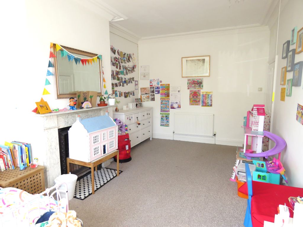 Additional image 19 of 5 bed semi-detached house to rentMontgomery Road, Sheffield S7