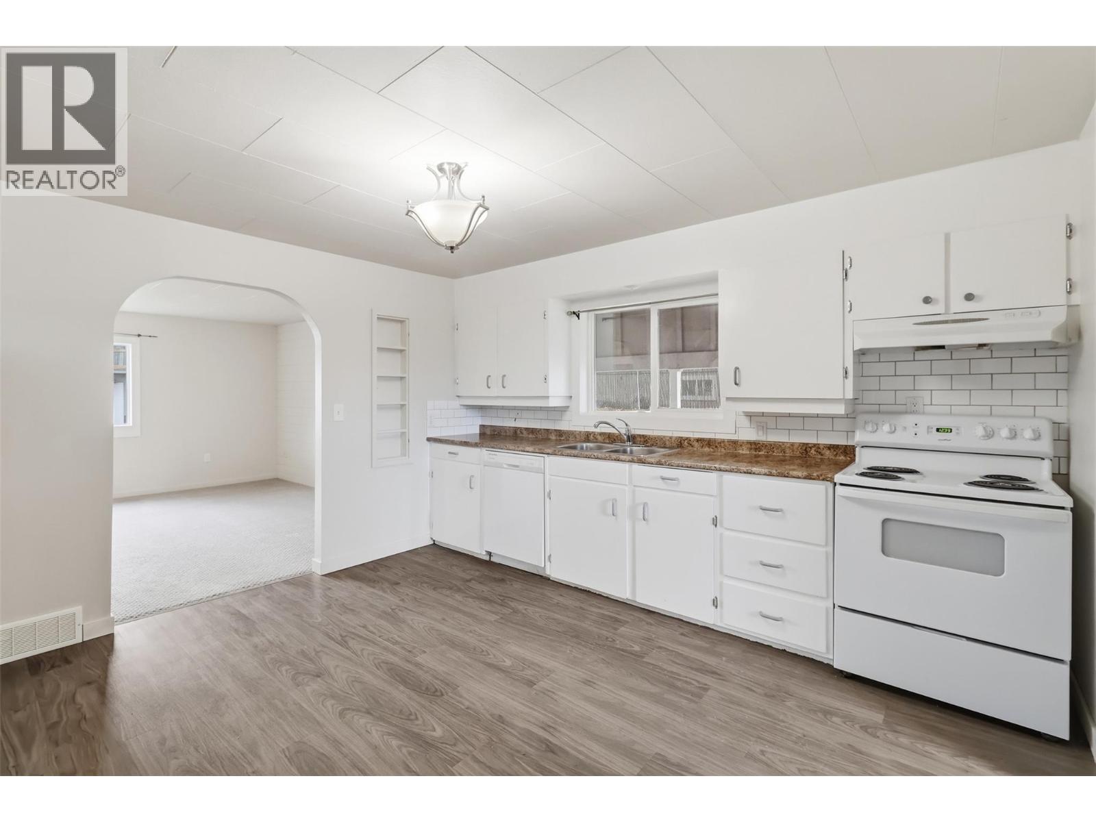 Additional image 2 of 133 Cedar Street, Kamloops, BC, V2B1G2